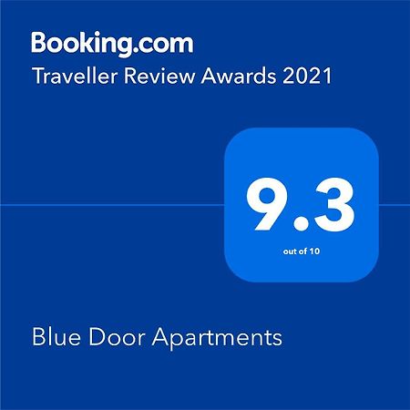 Blue Door Apartments ニューカッスル エクステリア 写真