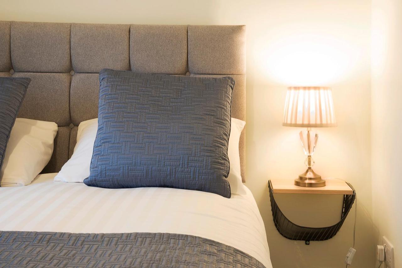 Blue Door Apartments ニューカッスル エクステリア 写真