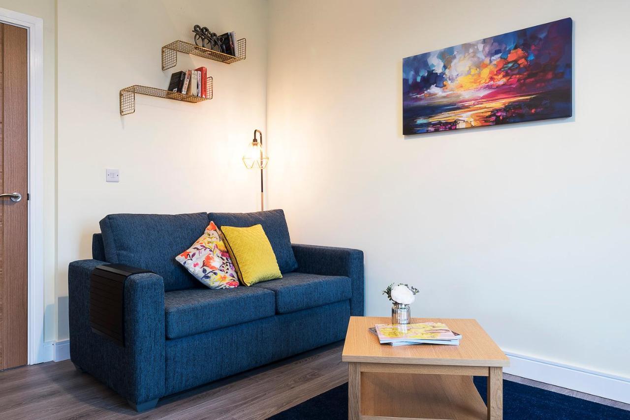 Blue Door Apartments ニューカッスル エクステリア 写真